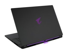 Gigabyte AORUS MASTER 16 6XJ Gigabyte AORUS MASTER 16 6XJ